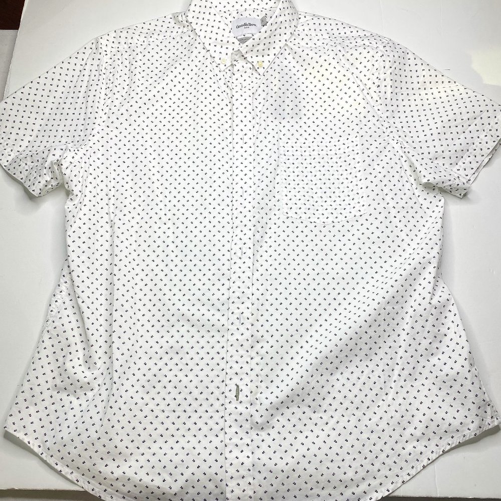 Goodfellow NWT Northrup shirt, short sleeved feather white button down men's XL.